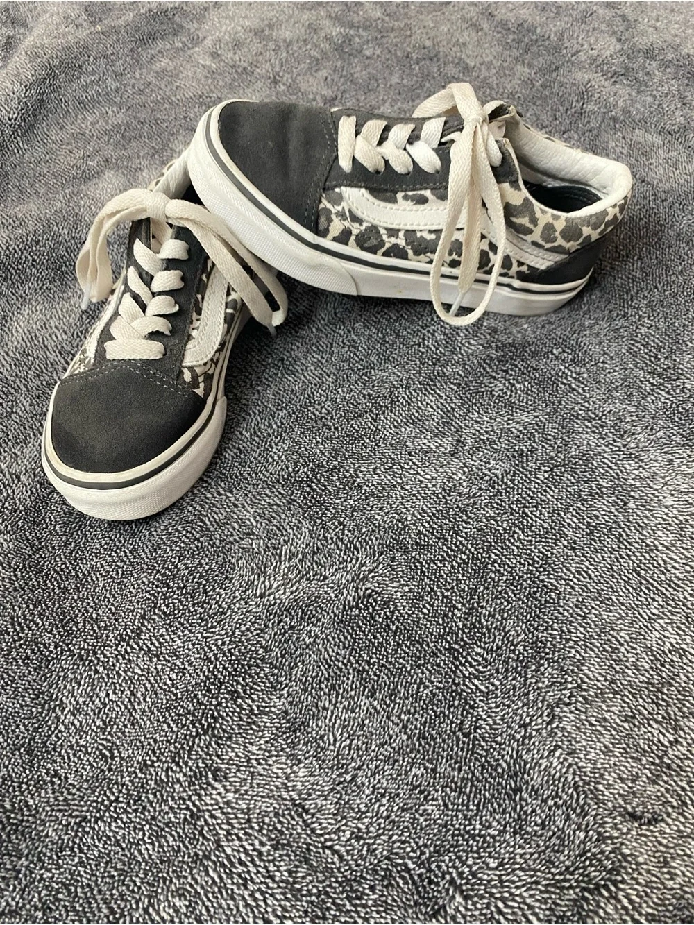 Vans Old Skool Kids 12 Leopard Print Sneakers - Black Suede
